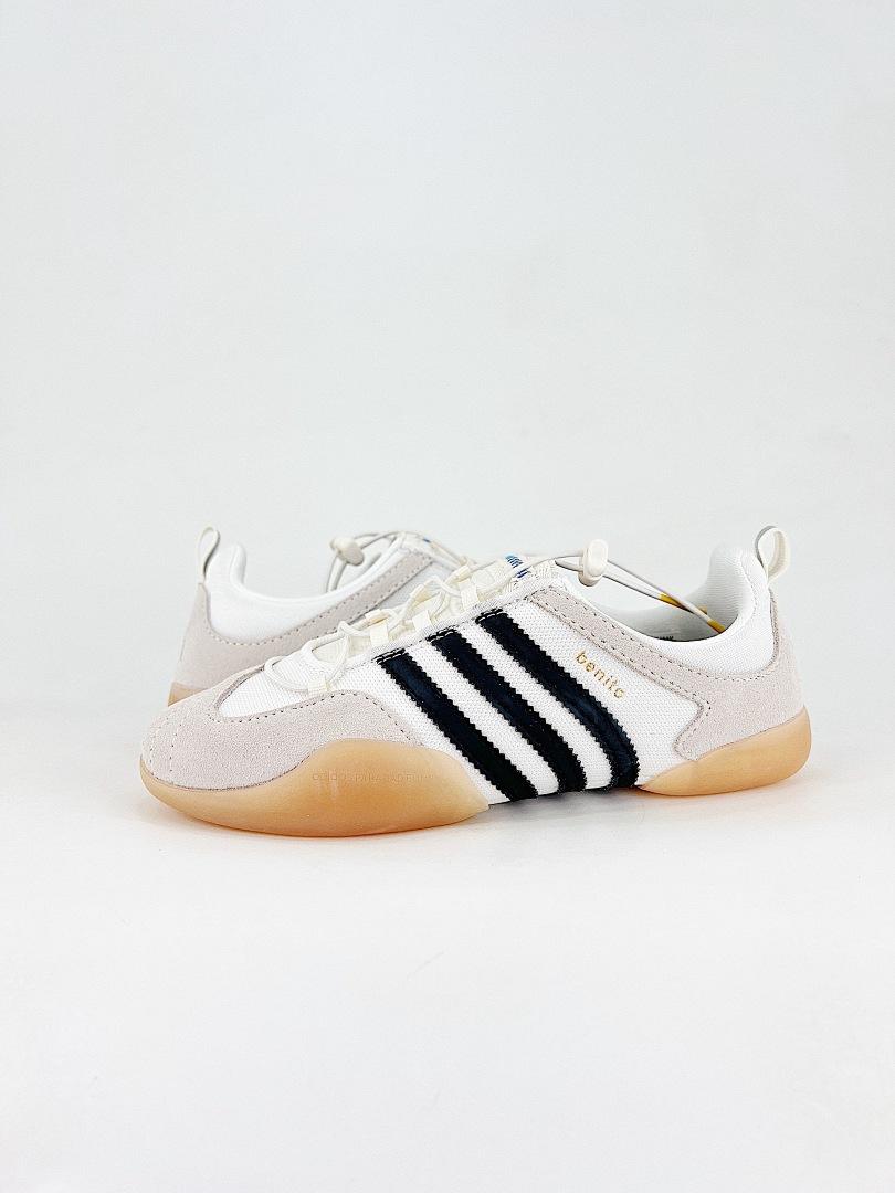 נעליים Adidas Adidas