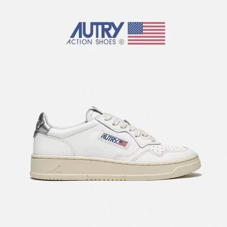 נעלי ספורט Autry Autry