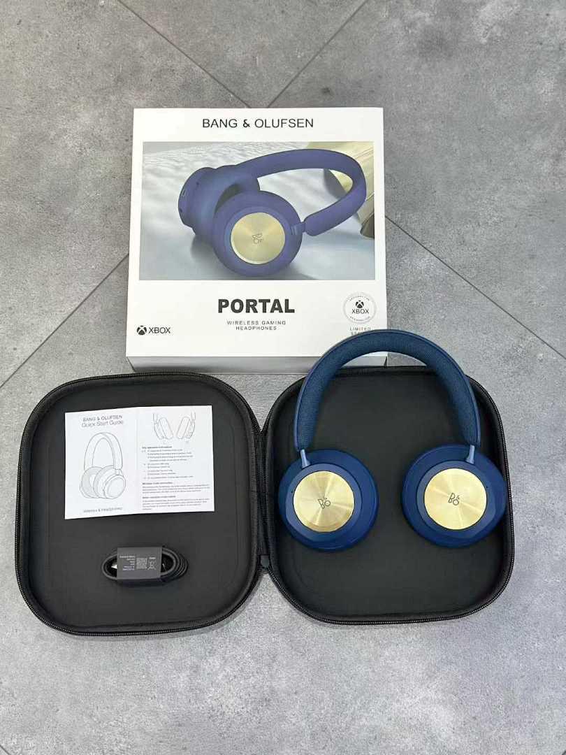 אוזניות Bang Bang