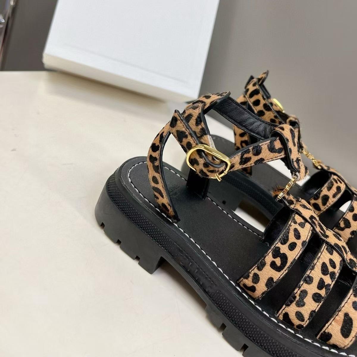 סנדלי פלטפורמה Celine Celine