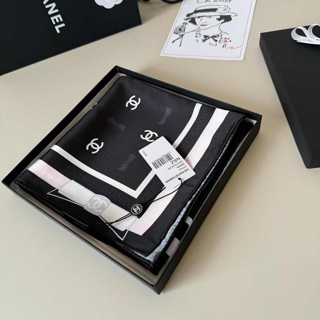 מגבת Chanel Chanel