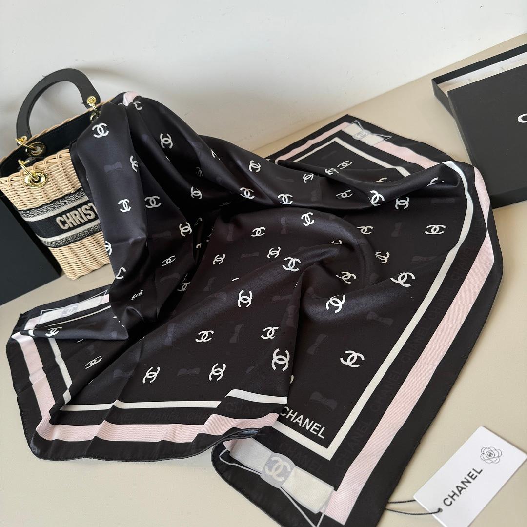 מגבת Chanel Chanel