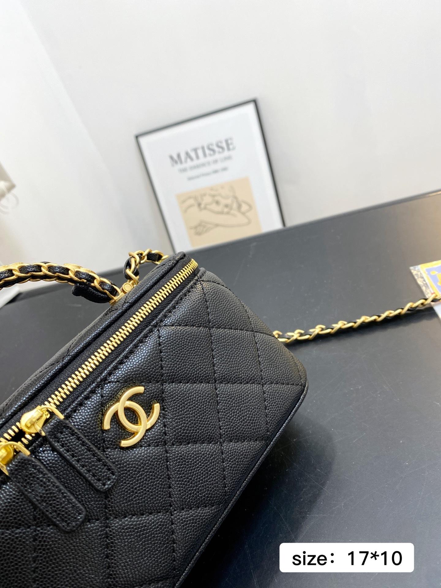 תיק קוסמטיקה Chanel Chanel
