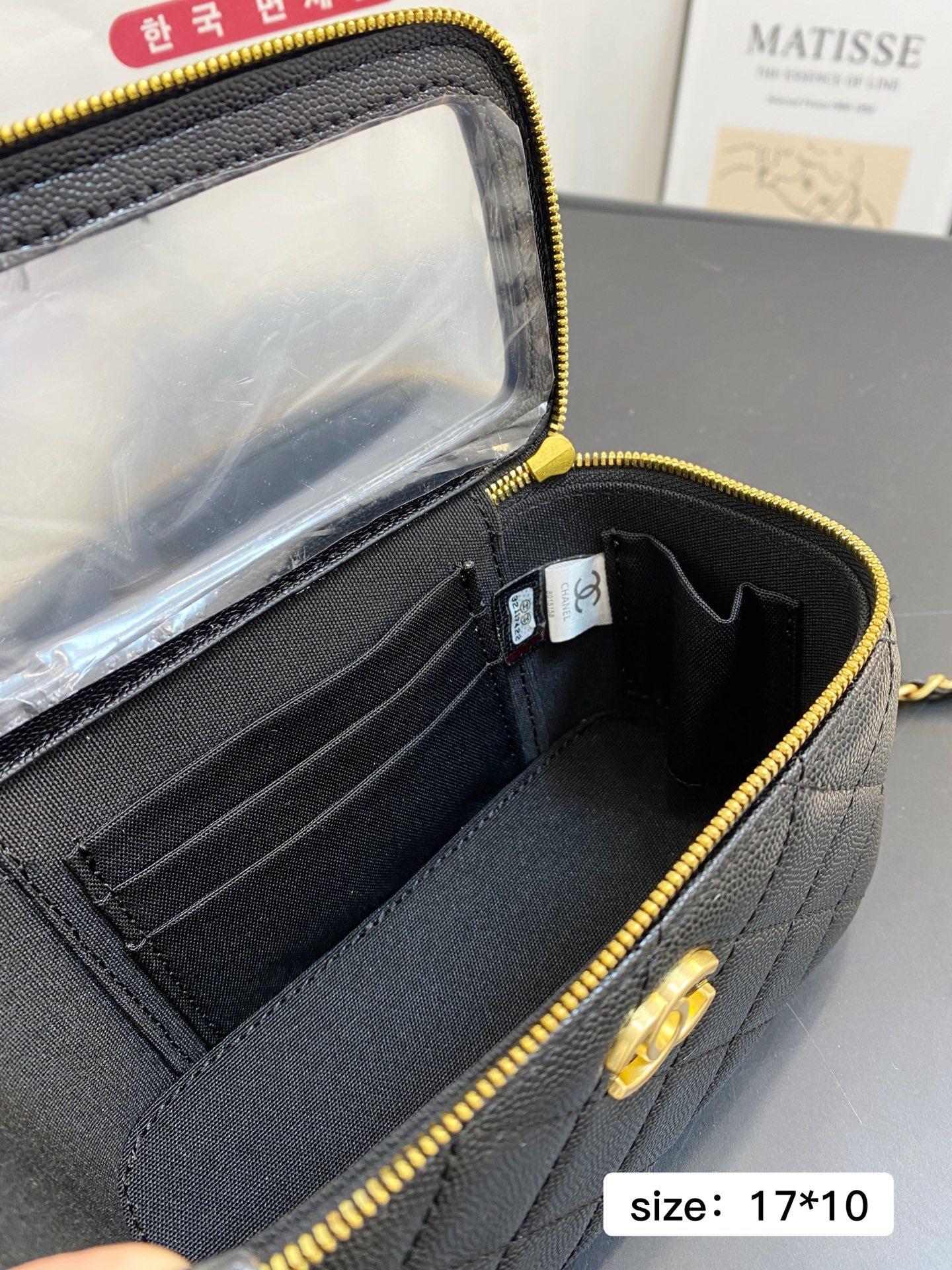 תיק קוסמטיקה Chanel Chanel