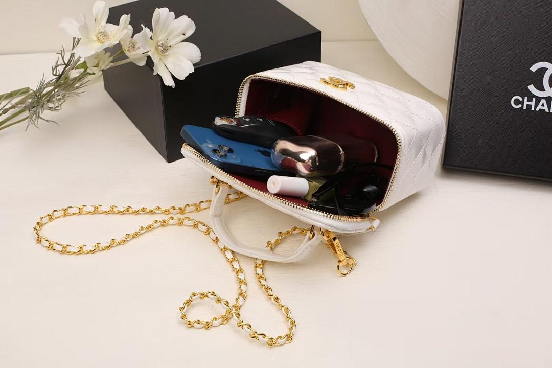 תיק צד Chanel Chanel