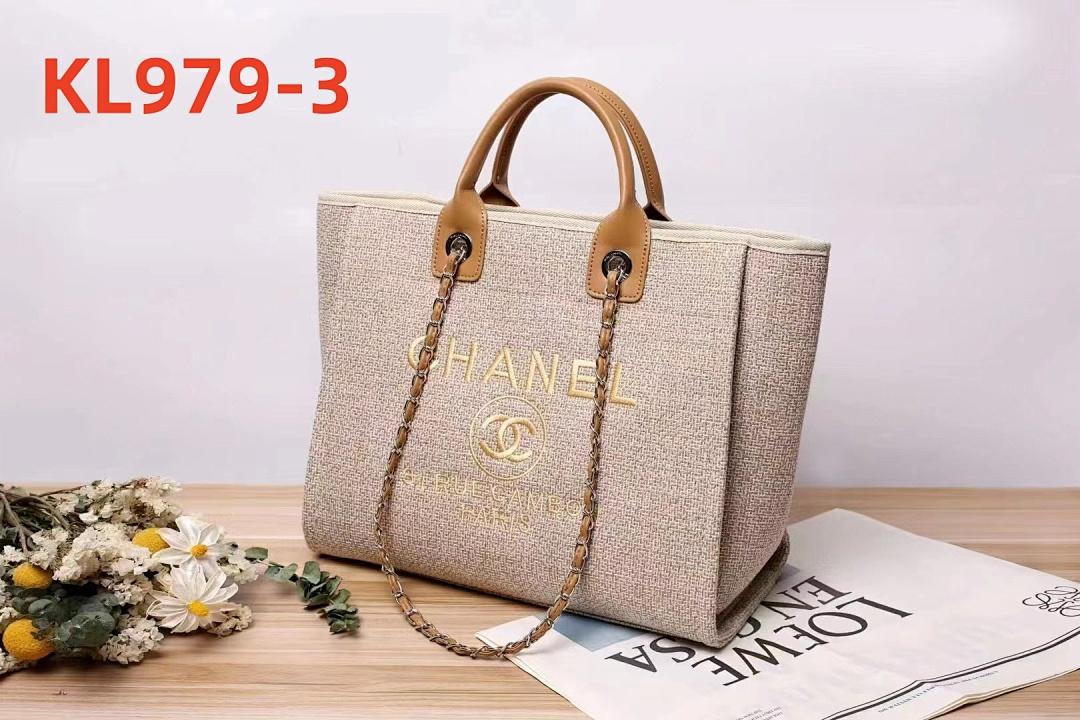 תיק יד Chanel Chanel