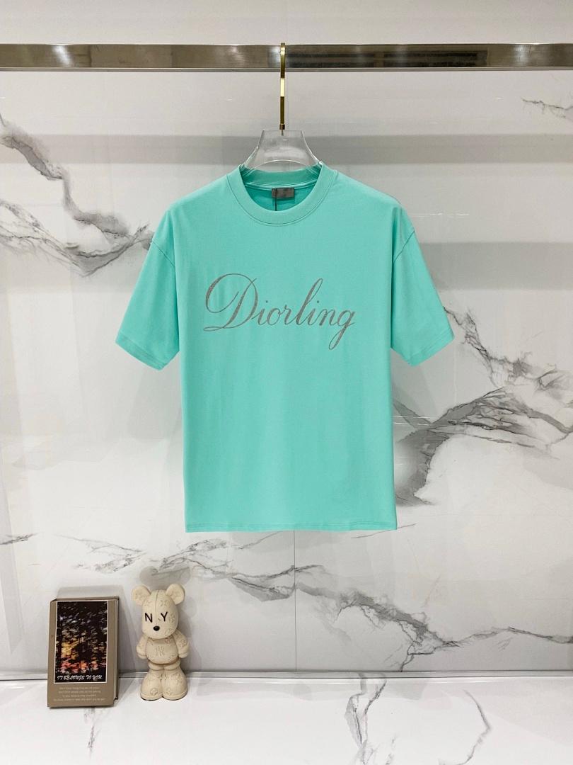 בגד Dior Dior