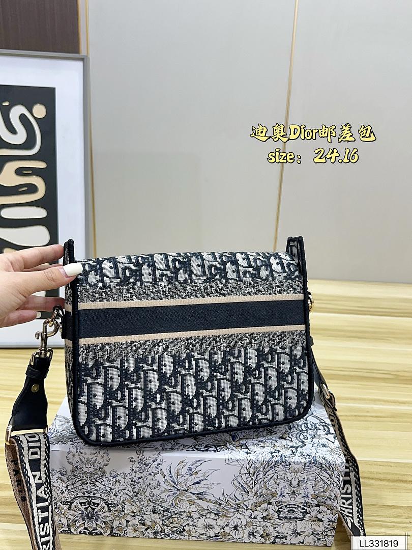 תיק Dior Dior
