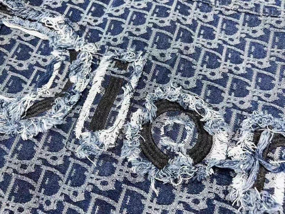 בגד Dior Dior