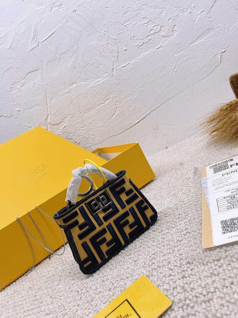 תיק Fendi Fendi
