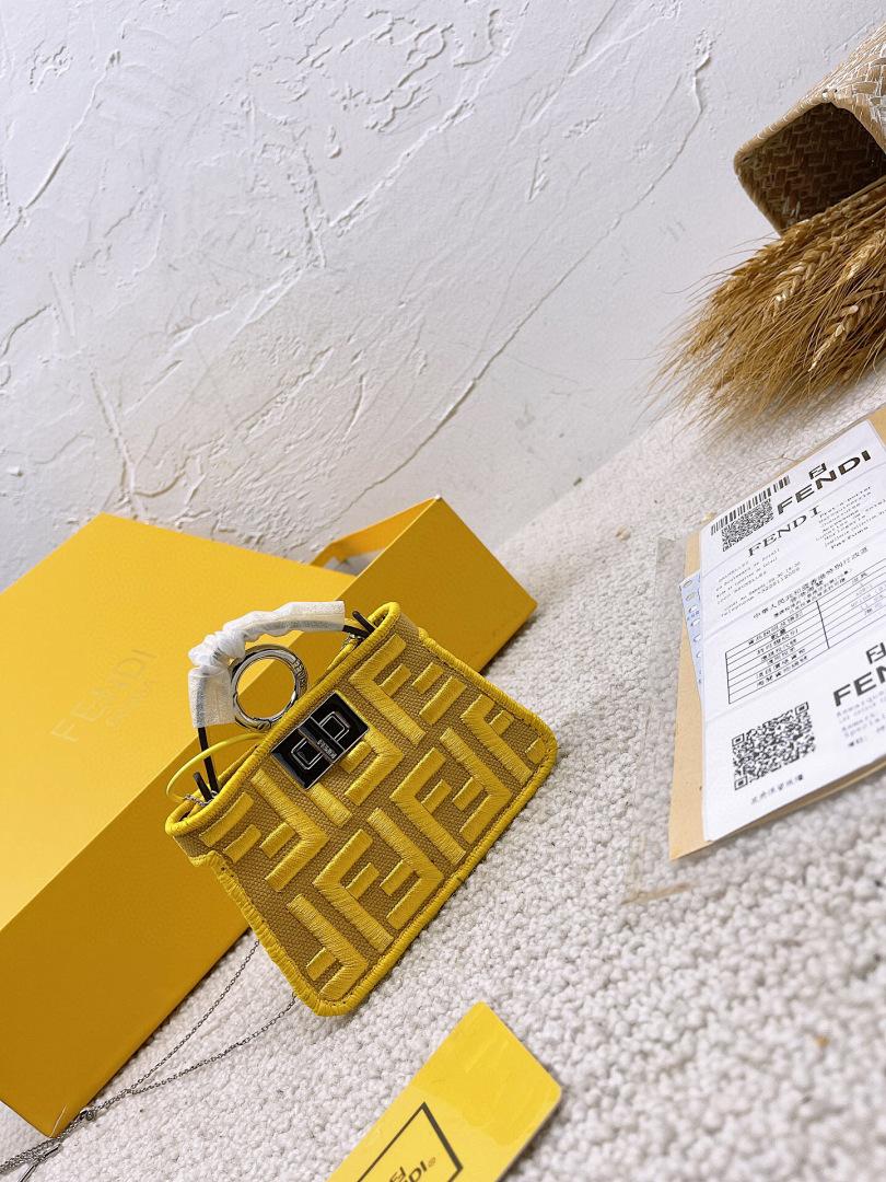 תיק Fendi Fendi