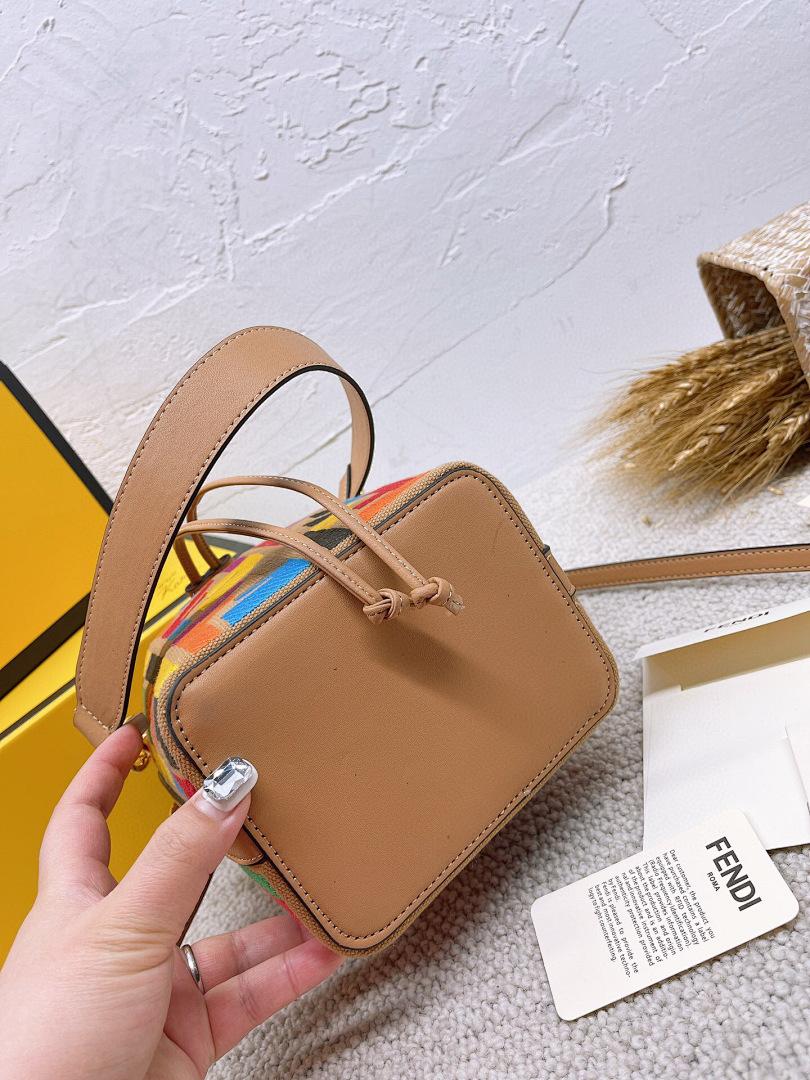 תיק Fendi Fendi