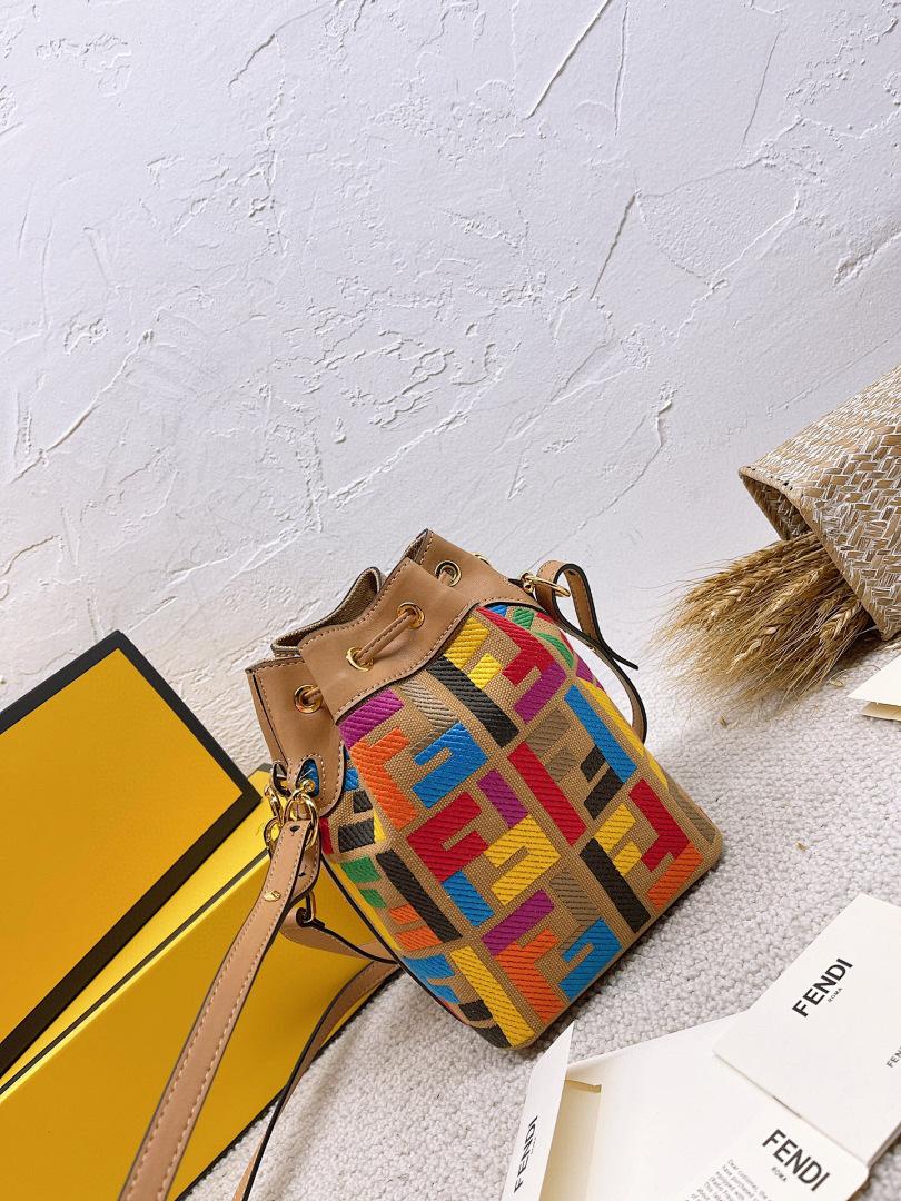 תיק Fendi Fendi