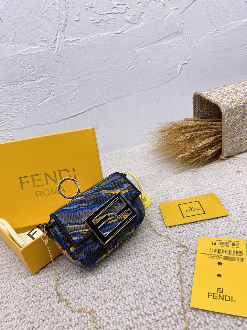 תיק Fendi Fendi