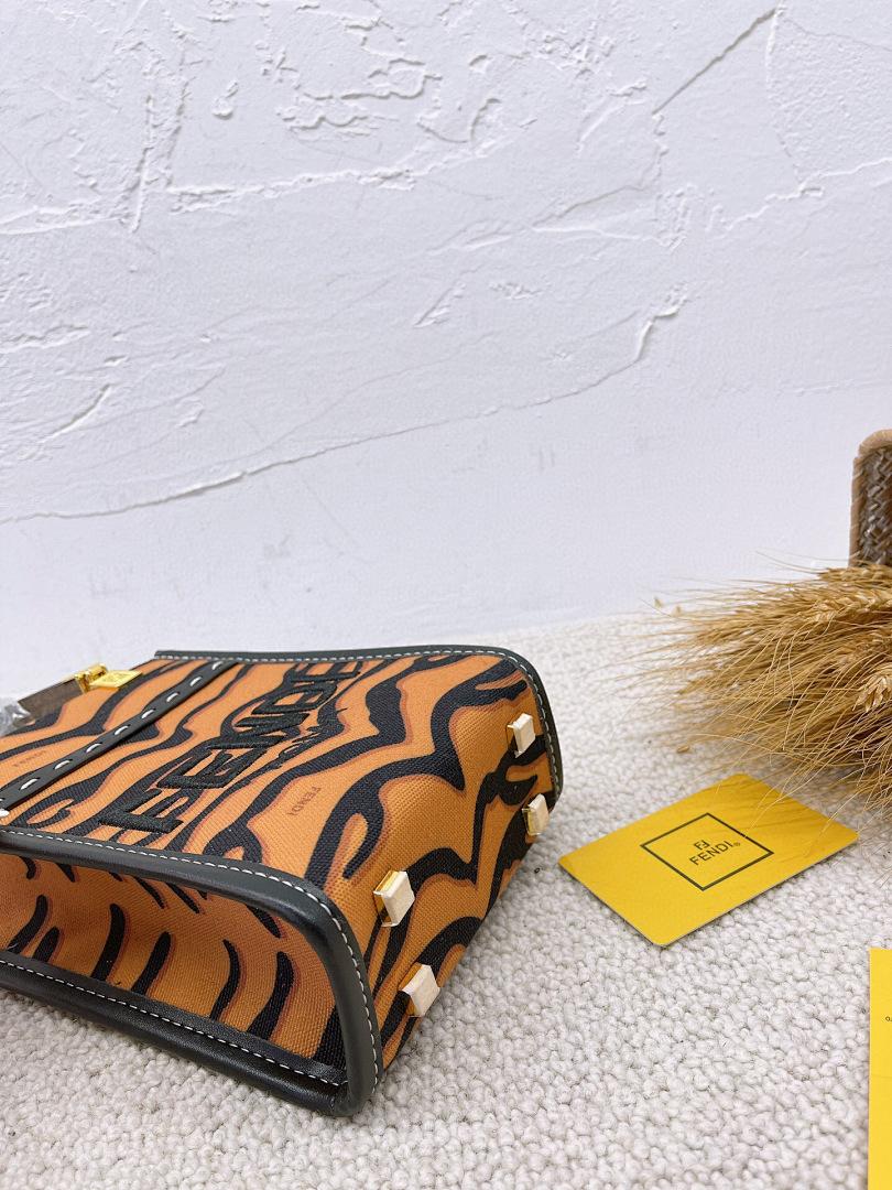 תיק Fendi Fendi