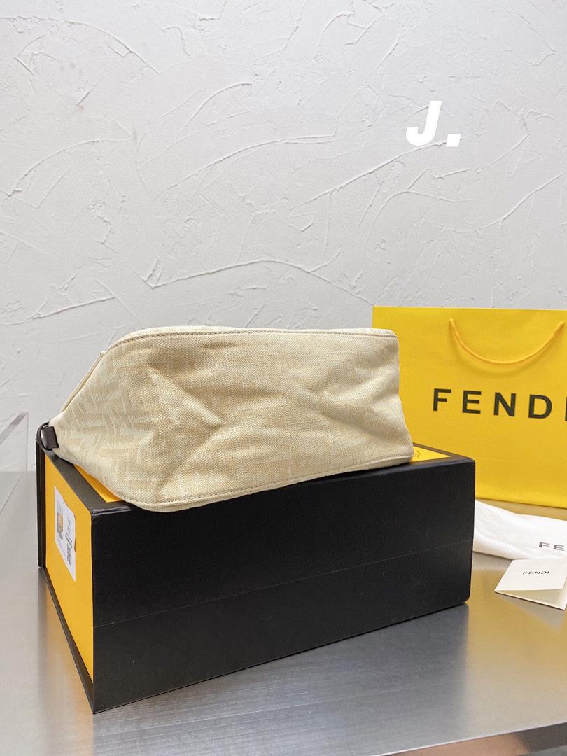 תיק Fendi Fendi