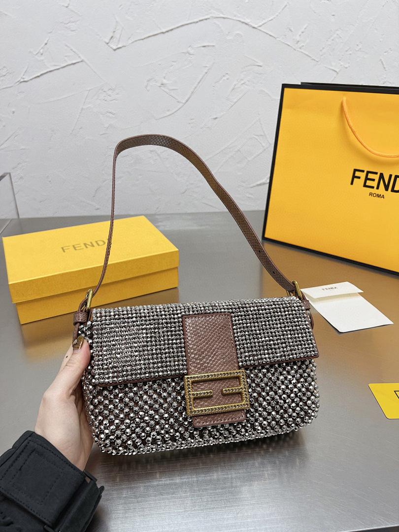תיק Fendi Fendi