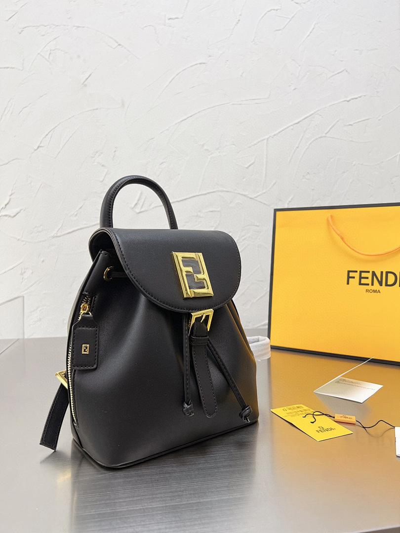 תיק Fendi Fendi