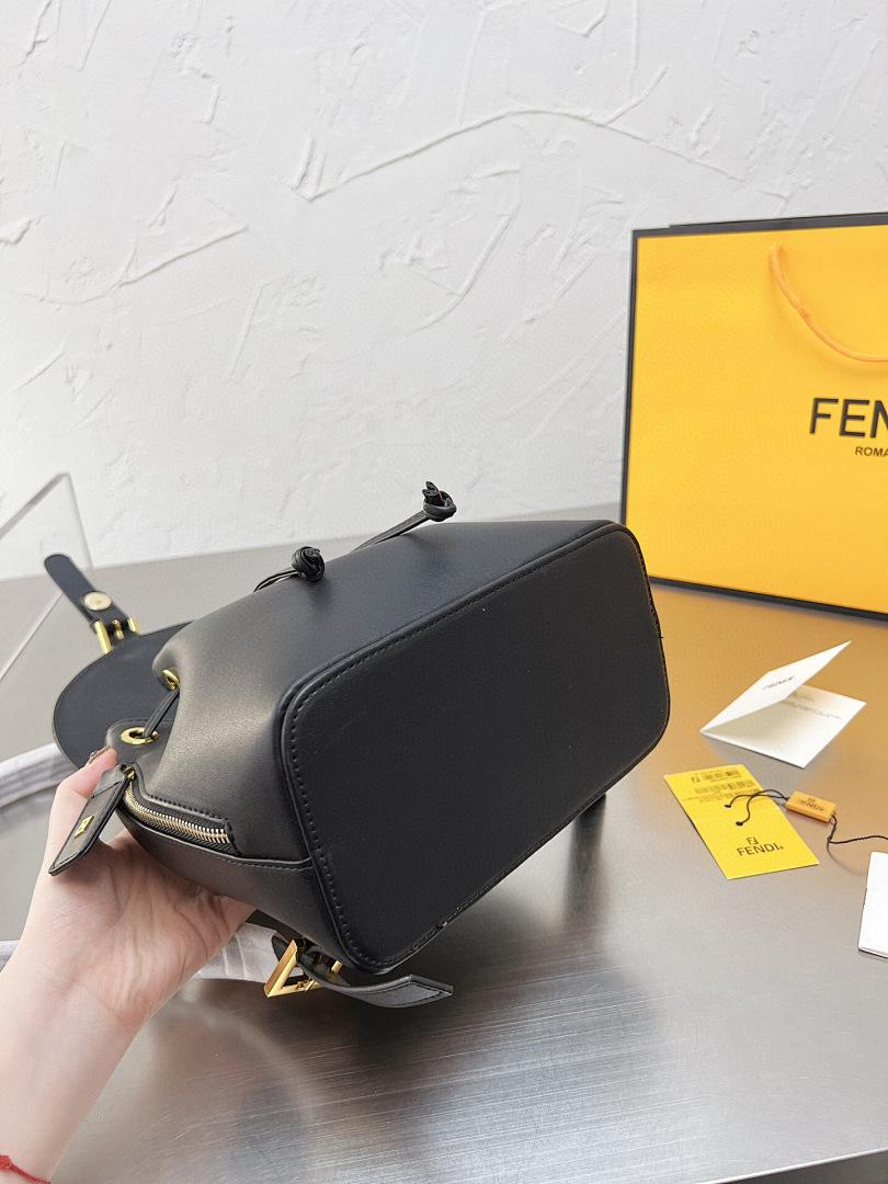 תיק Fendi Fendi