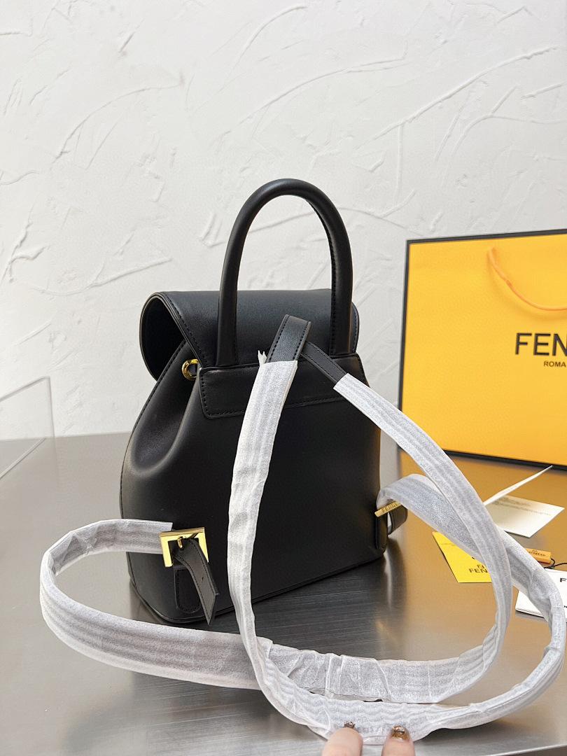 תיק Fendi Fendi