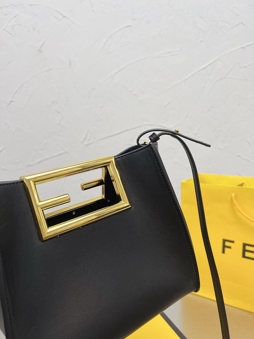 תיק Fendi Fendi