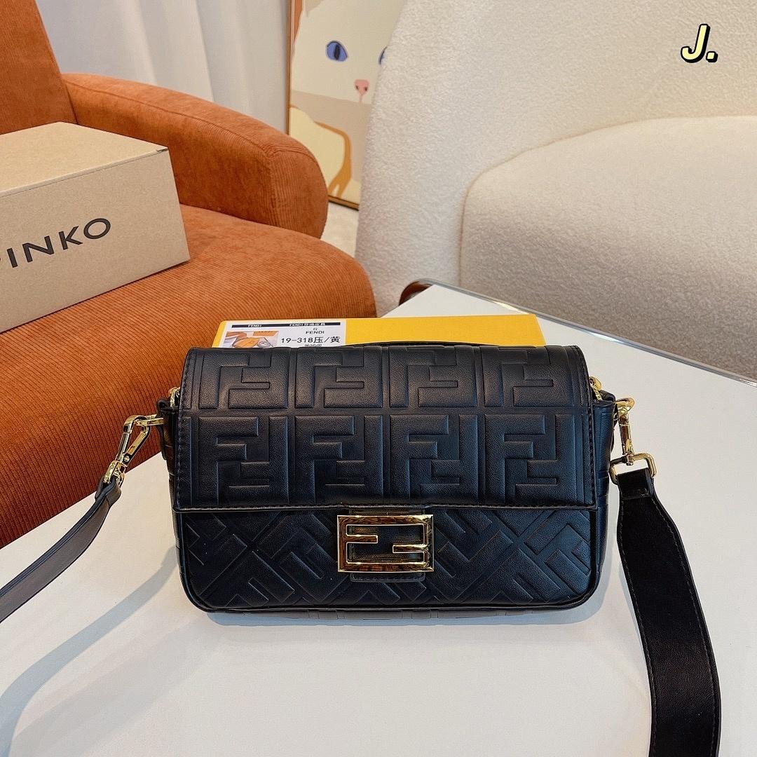 תיק Fendi Fendi
