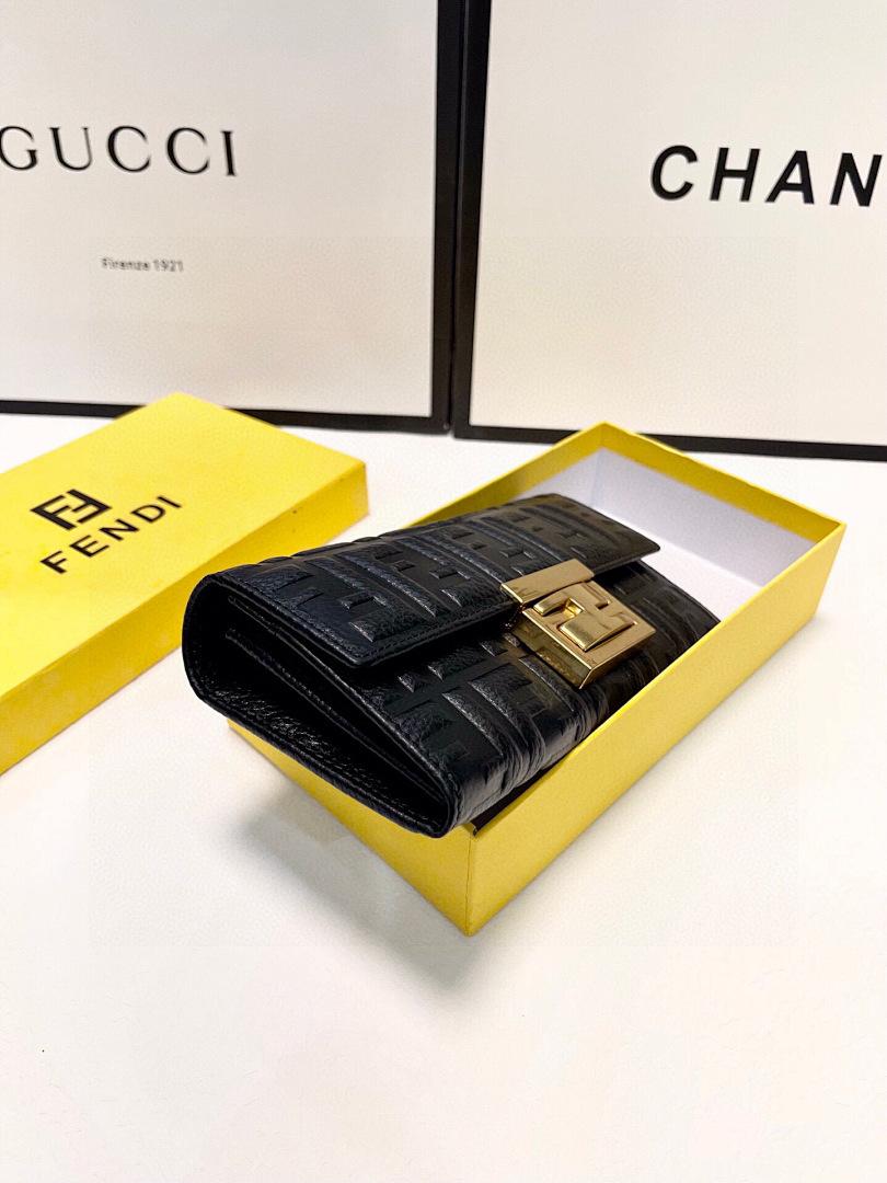 תיק Fendi Fendi