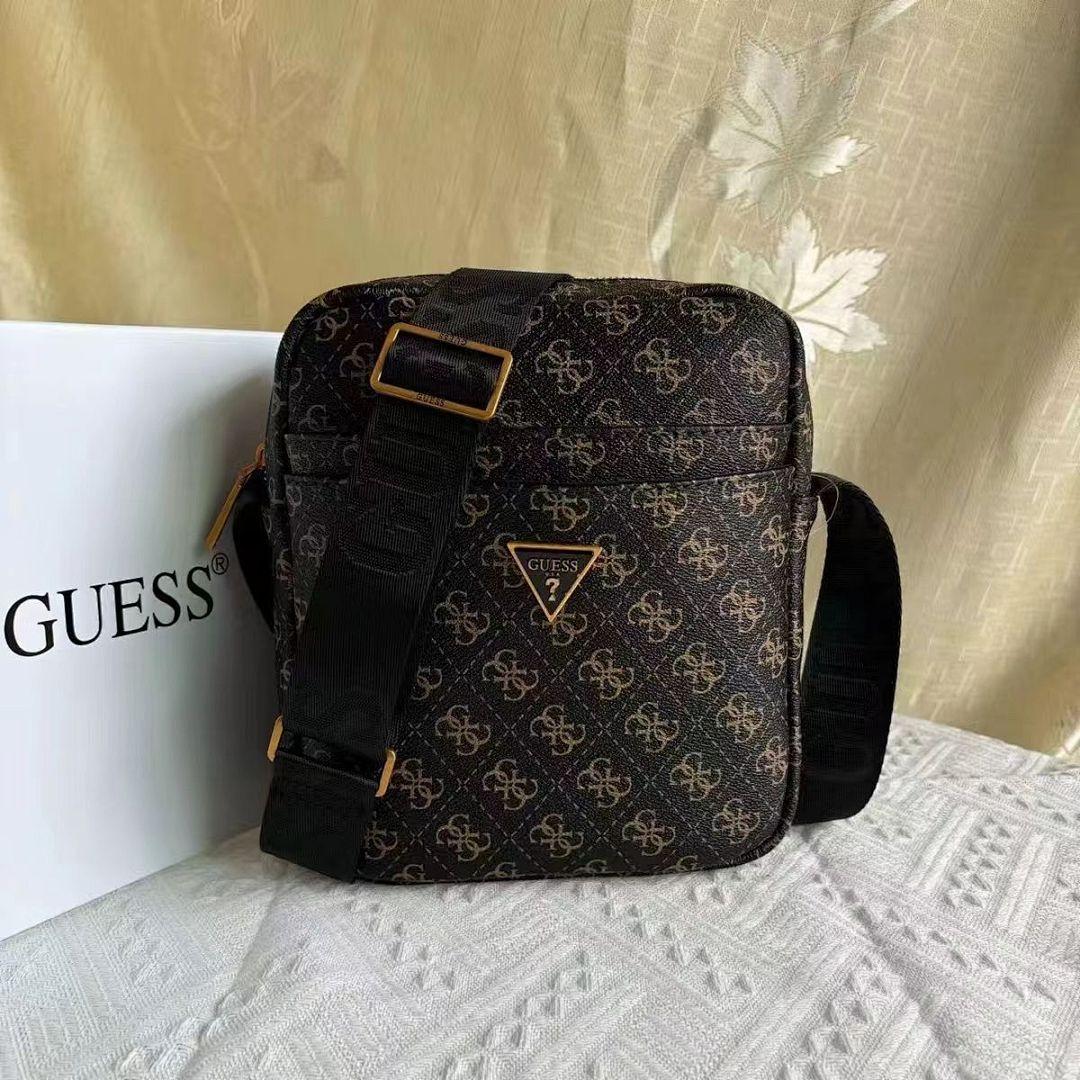 תיק Guess Guess