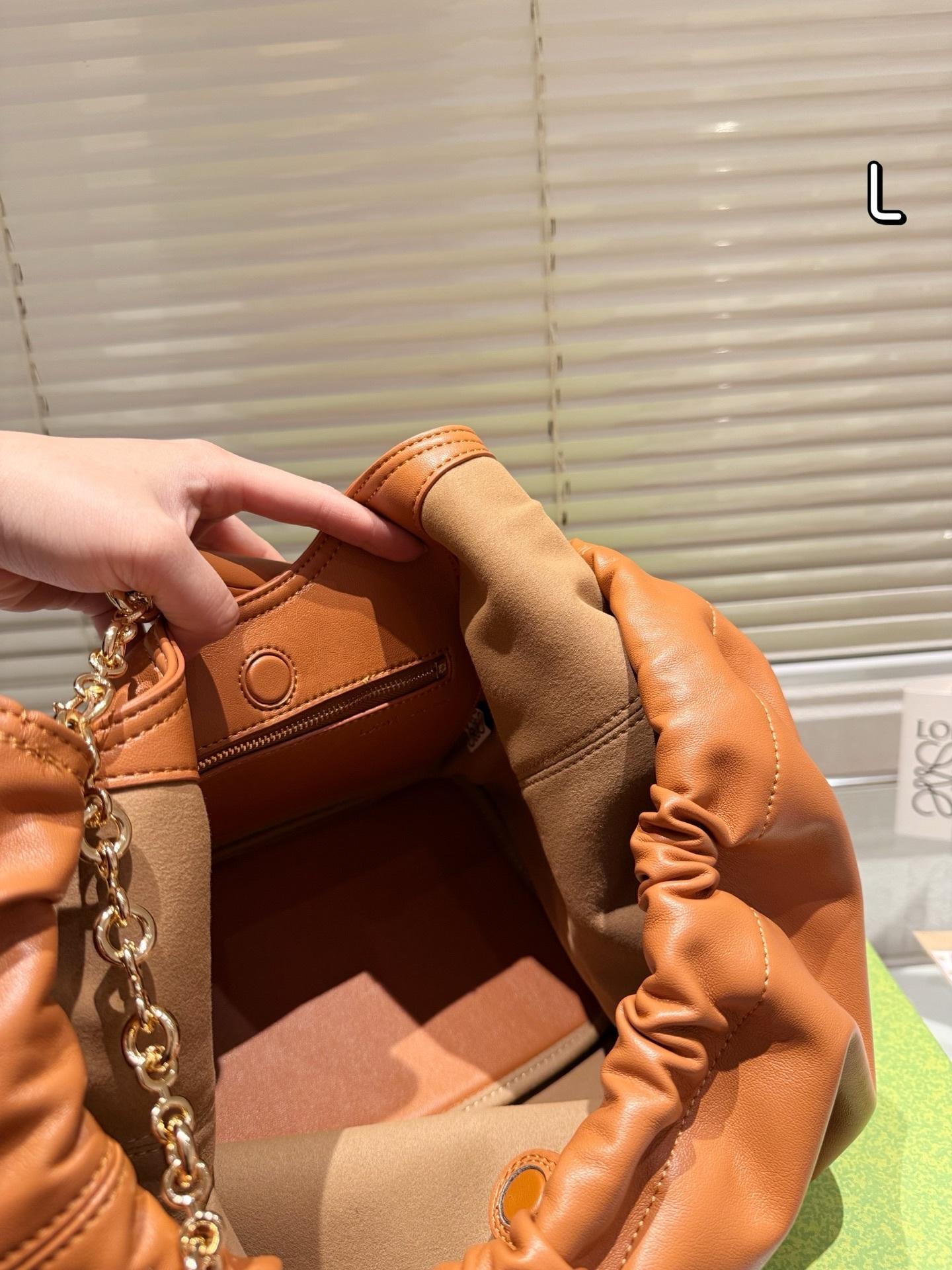 תיק כתף Loewe Loewe
