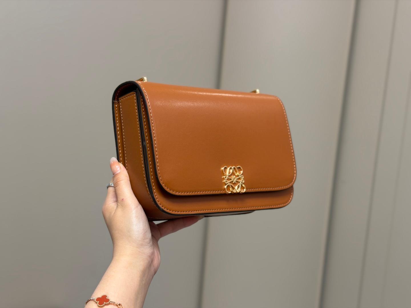 תיק צד Loewe Loewe