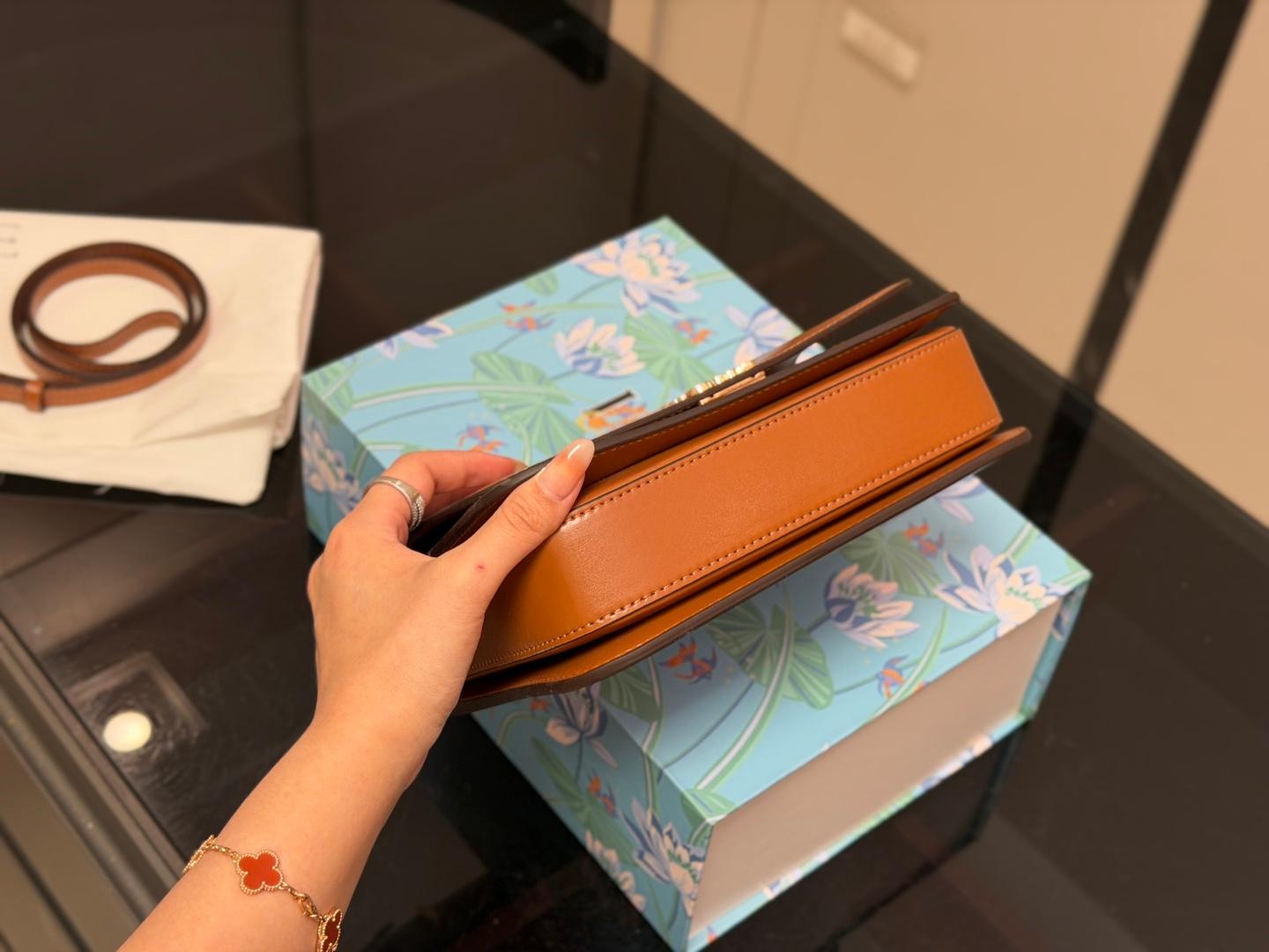 תיק צד Loewe Loewe