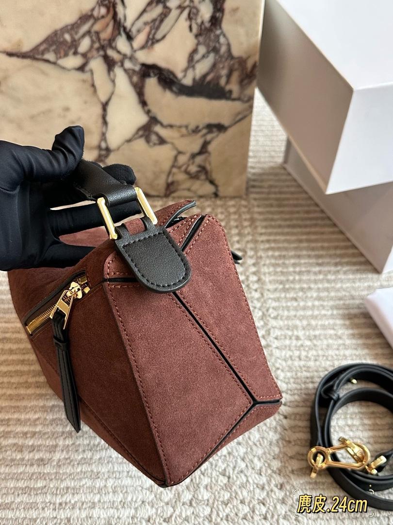 תיק Loewe Loewe