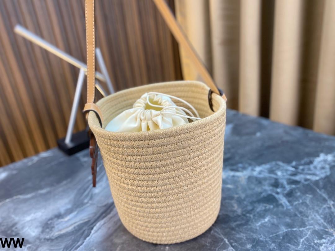 תיק סל Loewe Loewe