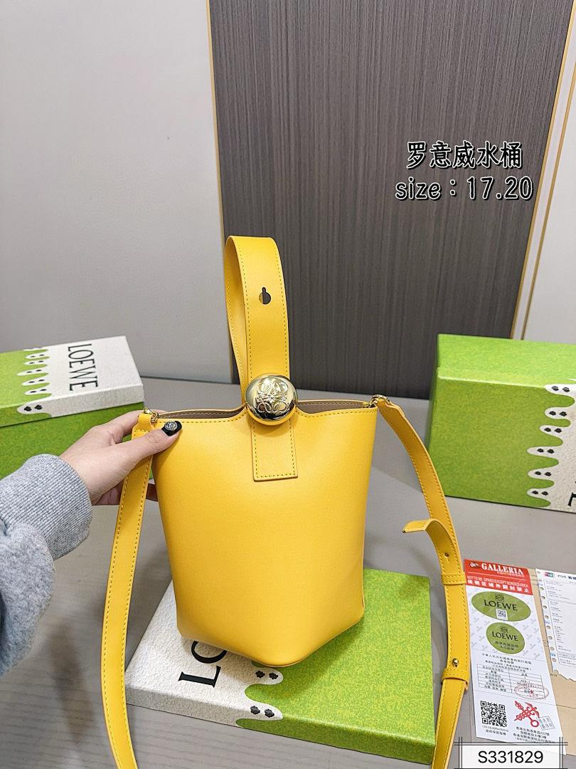 תיק Loewe Loewe