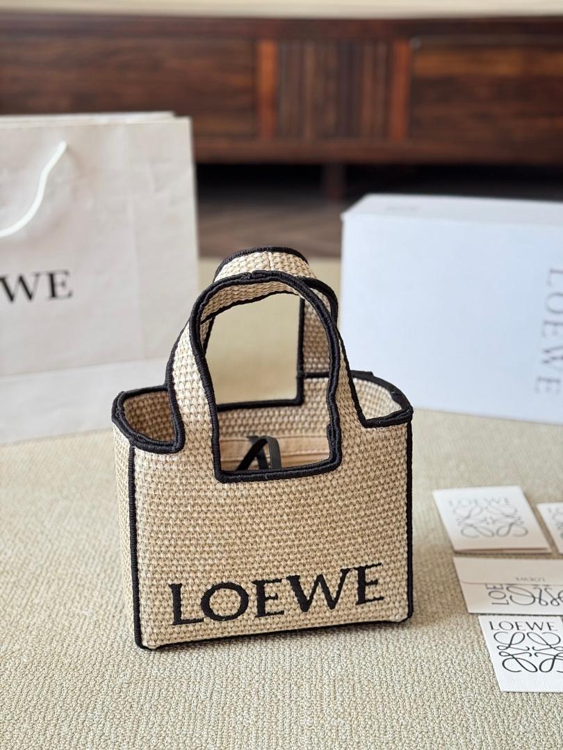 תיק Loewe Loewe