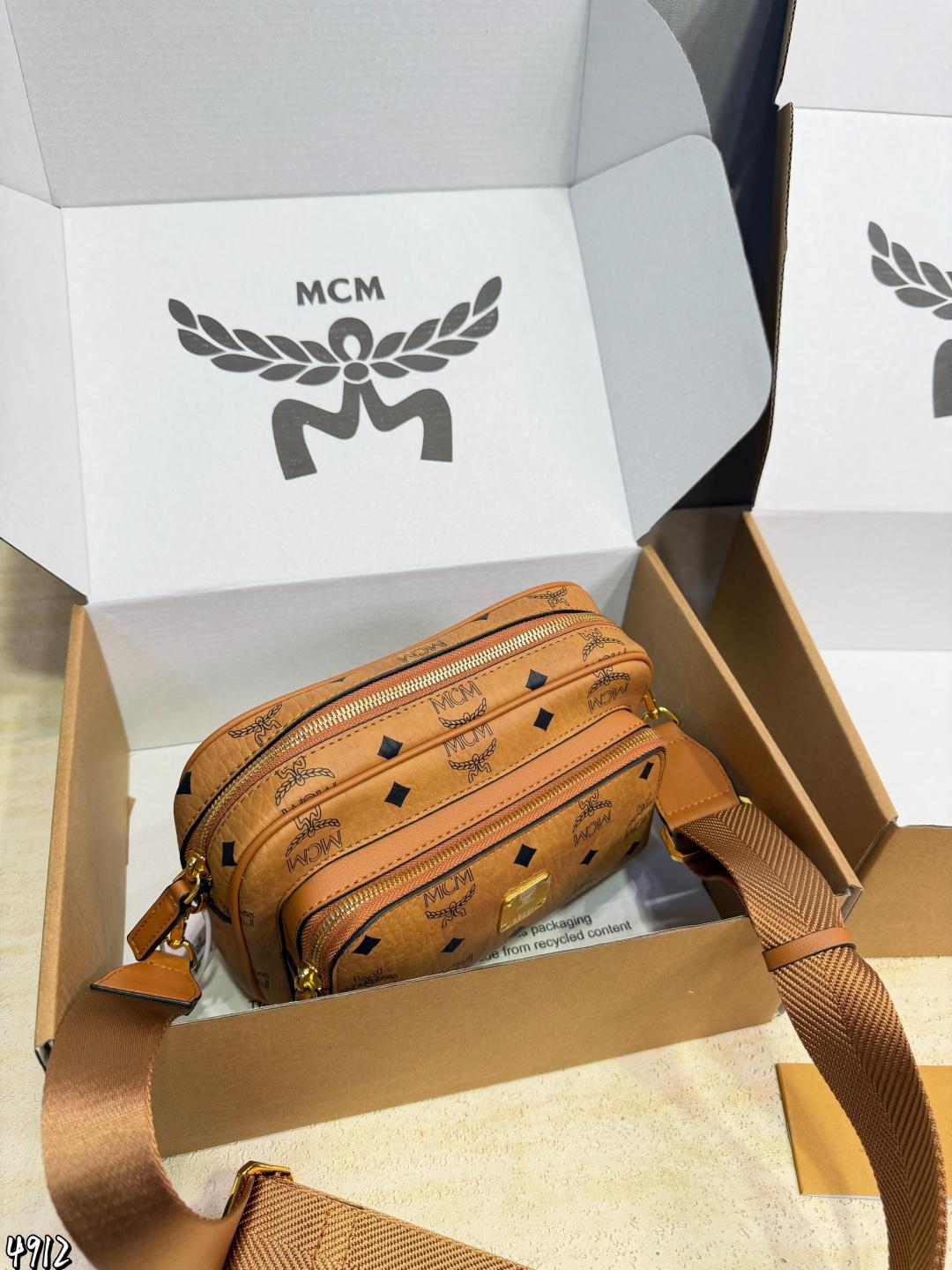 תיק צד MCM MCM