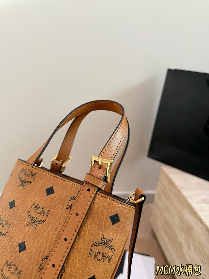 תיק MCM MCM
