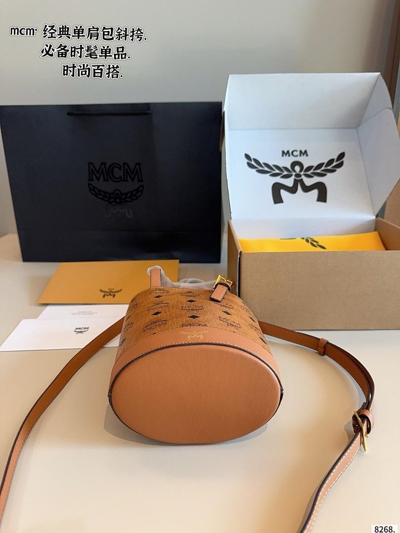 תיק MCM MCM