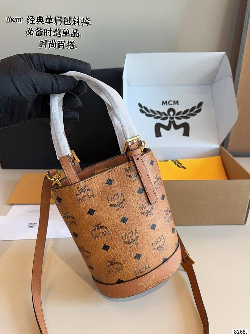 תיק MCM MCM