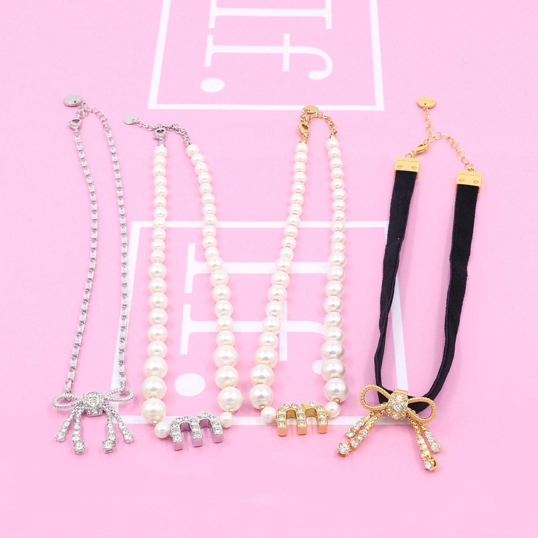 תכשיט Miu Miu Miu Miu