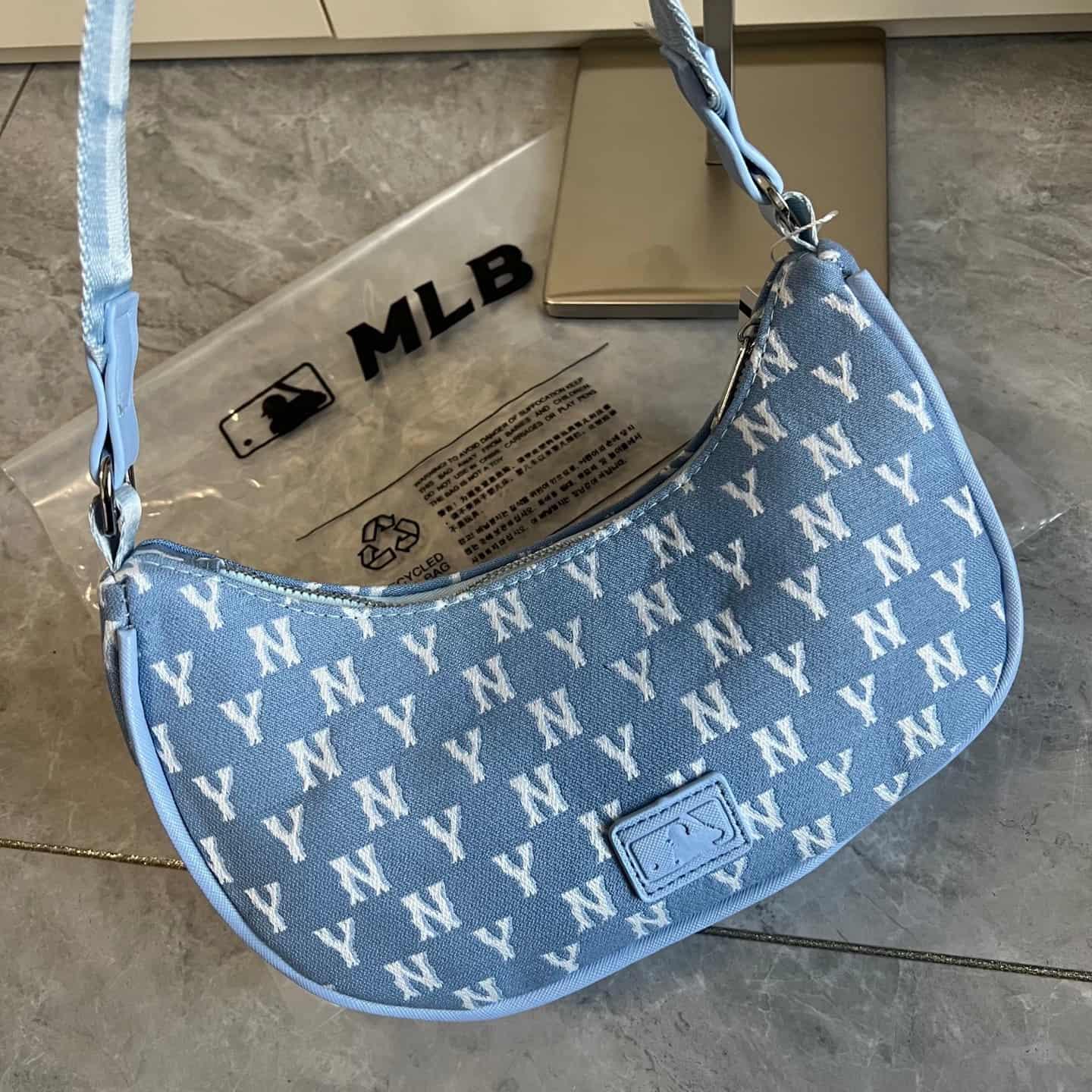 תיק כתף MLB MLB