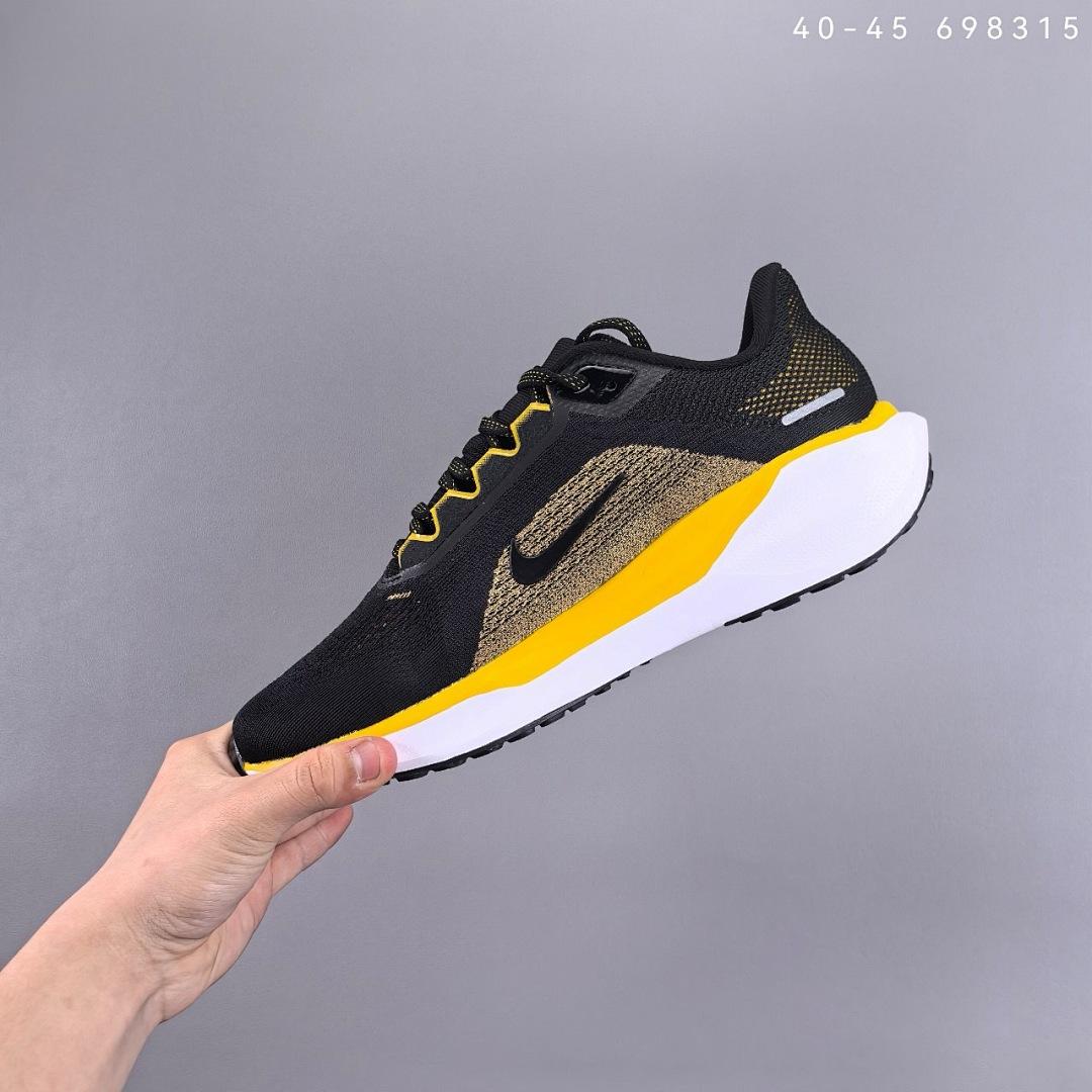נעליים Nike Nike