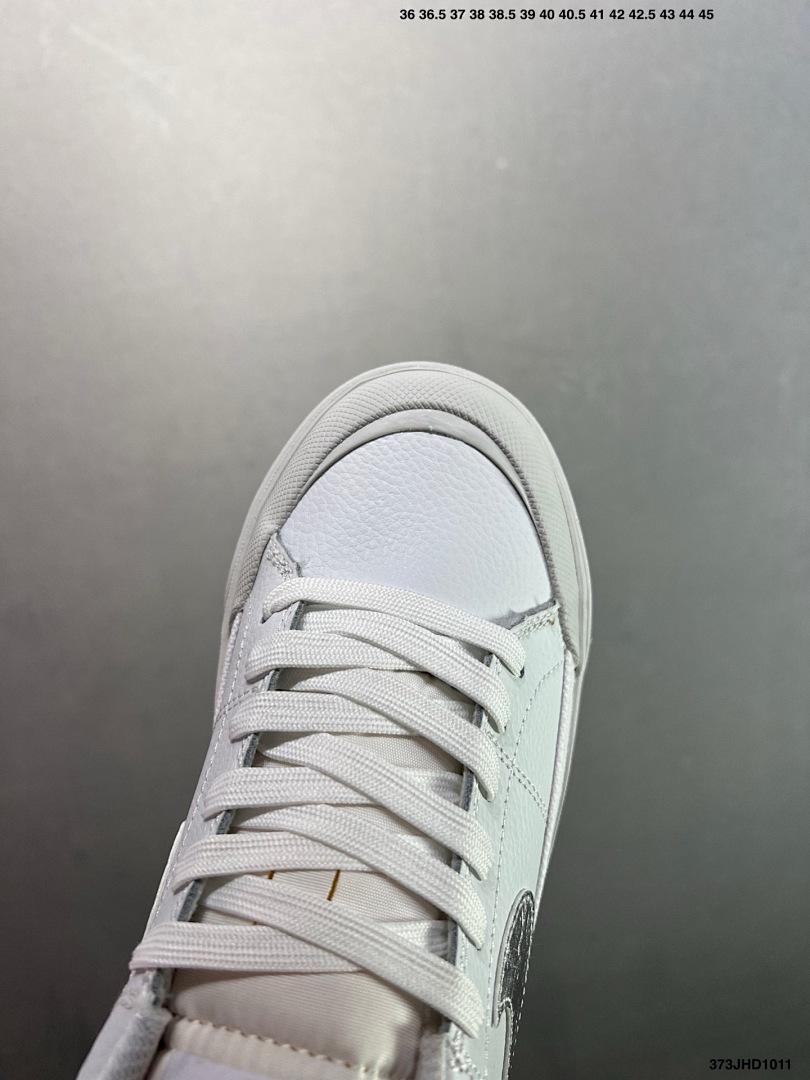 נעלי בית Nike Nike