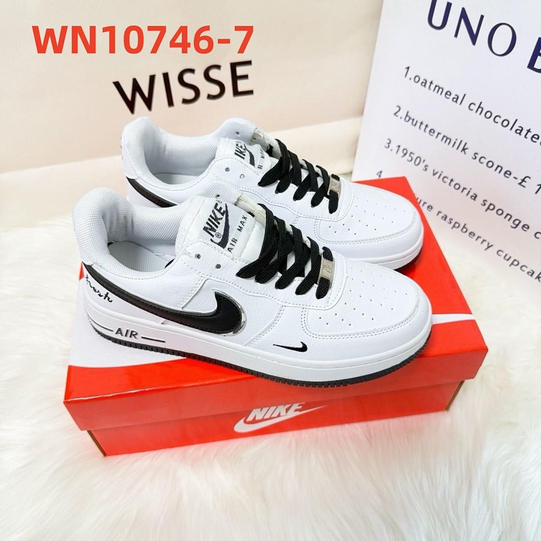 נעליים Nike Nike