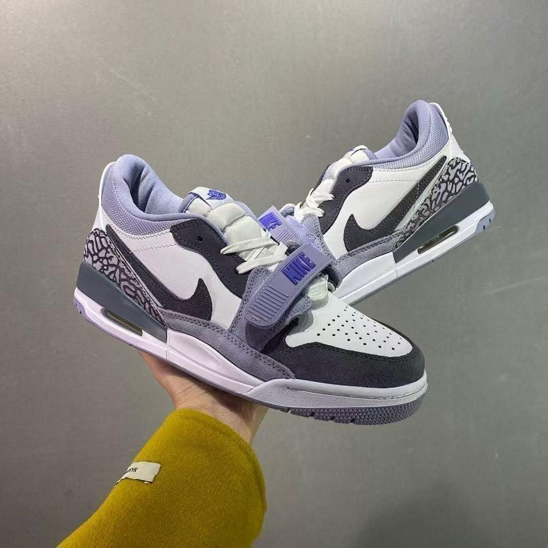 נעליים Nike Nike