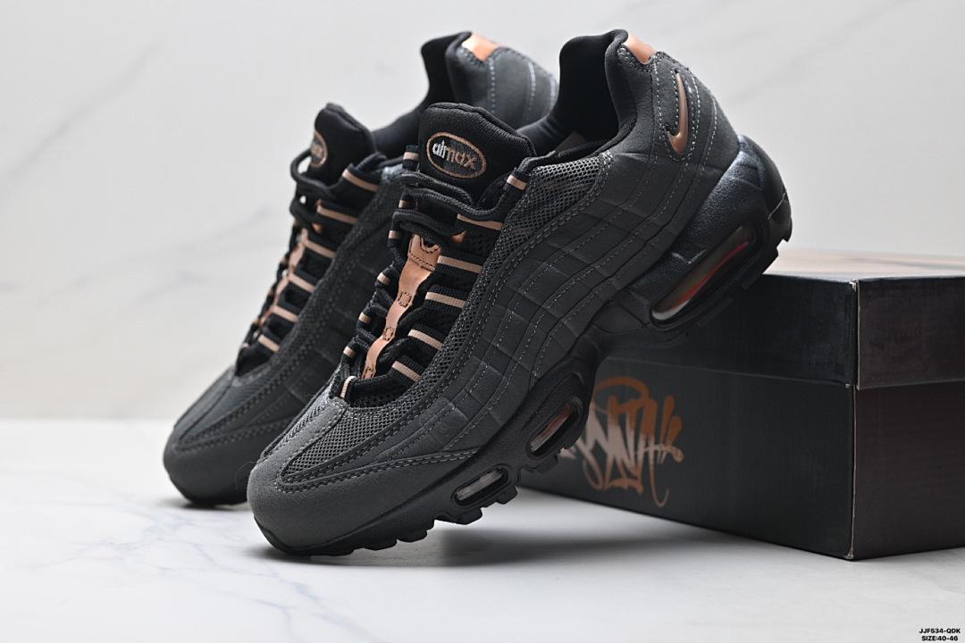 נעליים Nike Nike