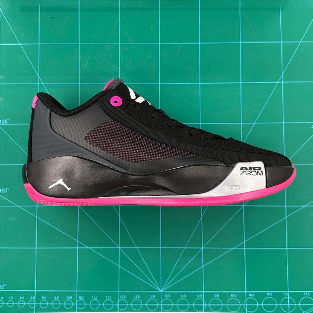 נעליים Nike Nike