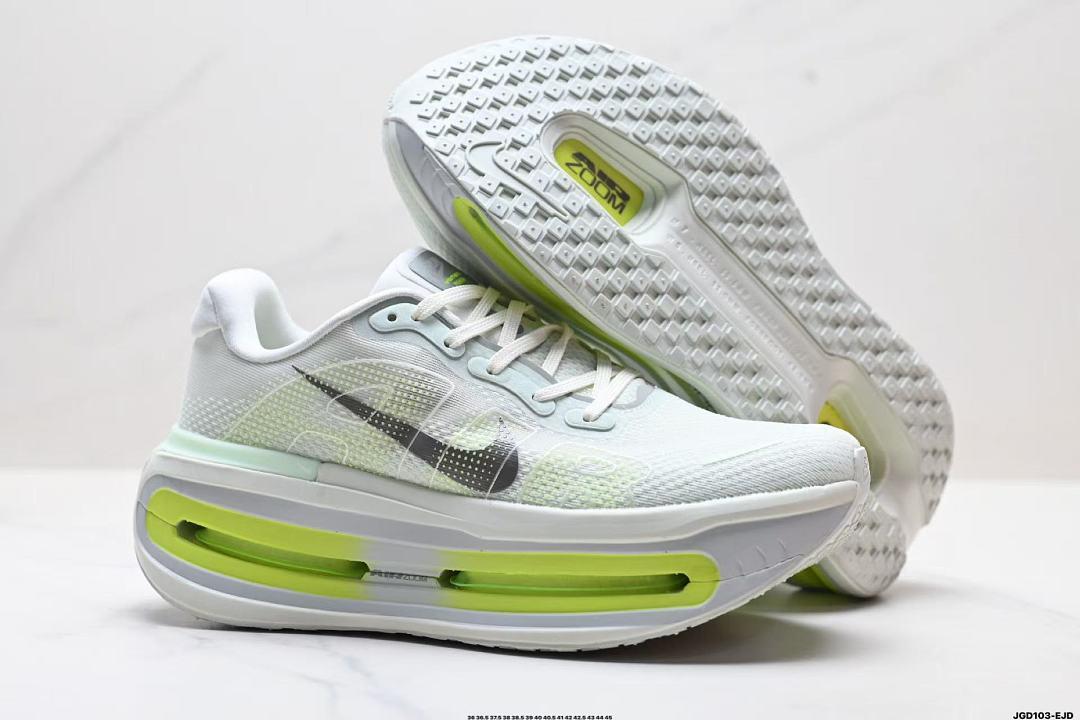 נעליים Nike Nike