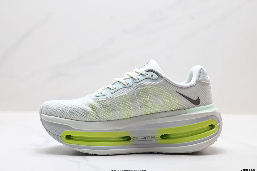 נעליים Nike Nike