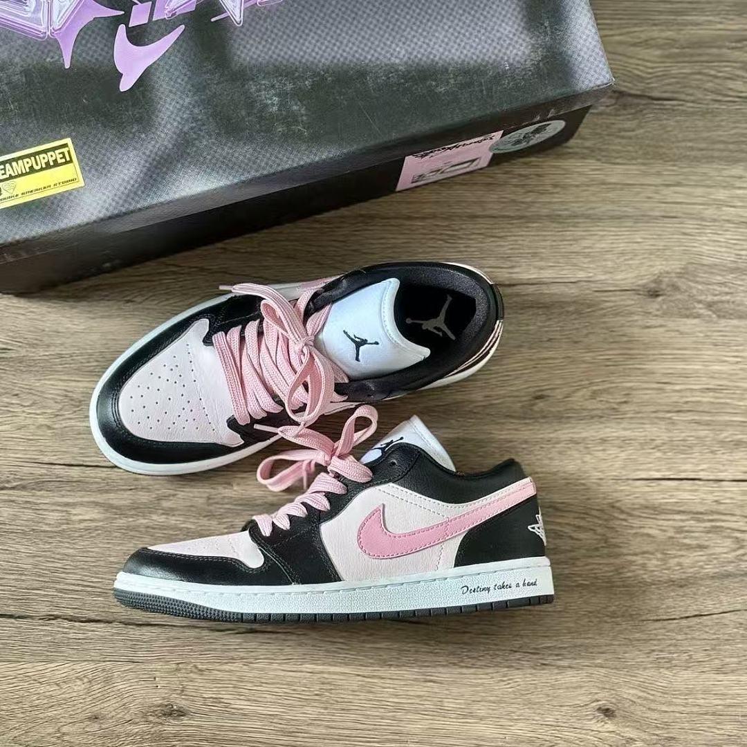 נעליים Nike Nike